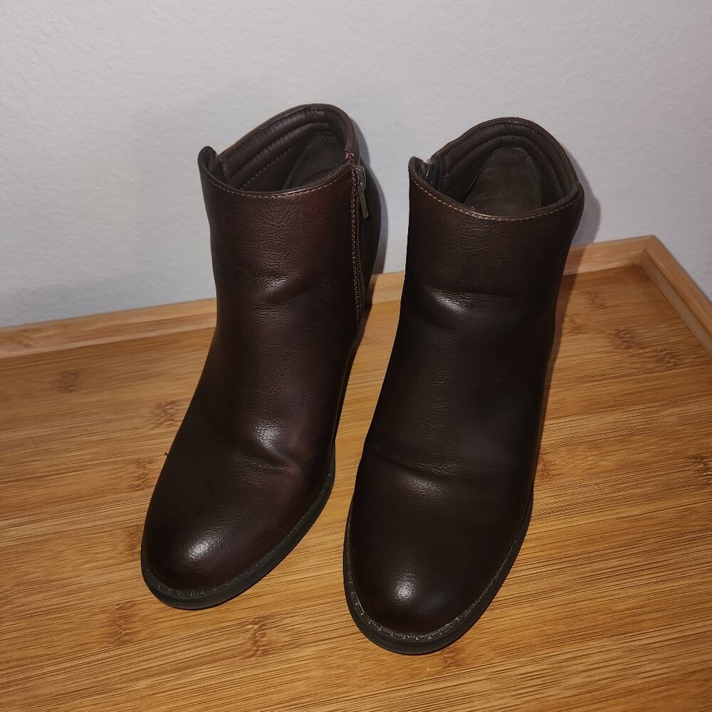 MIA Luce Brown Side Zip Ankle Booties – Women’s 7.5